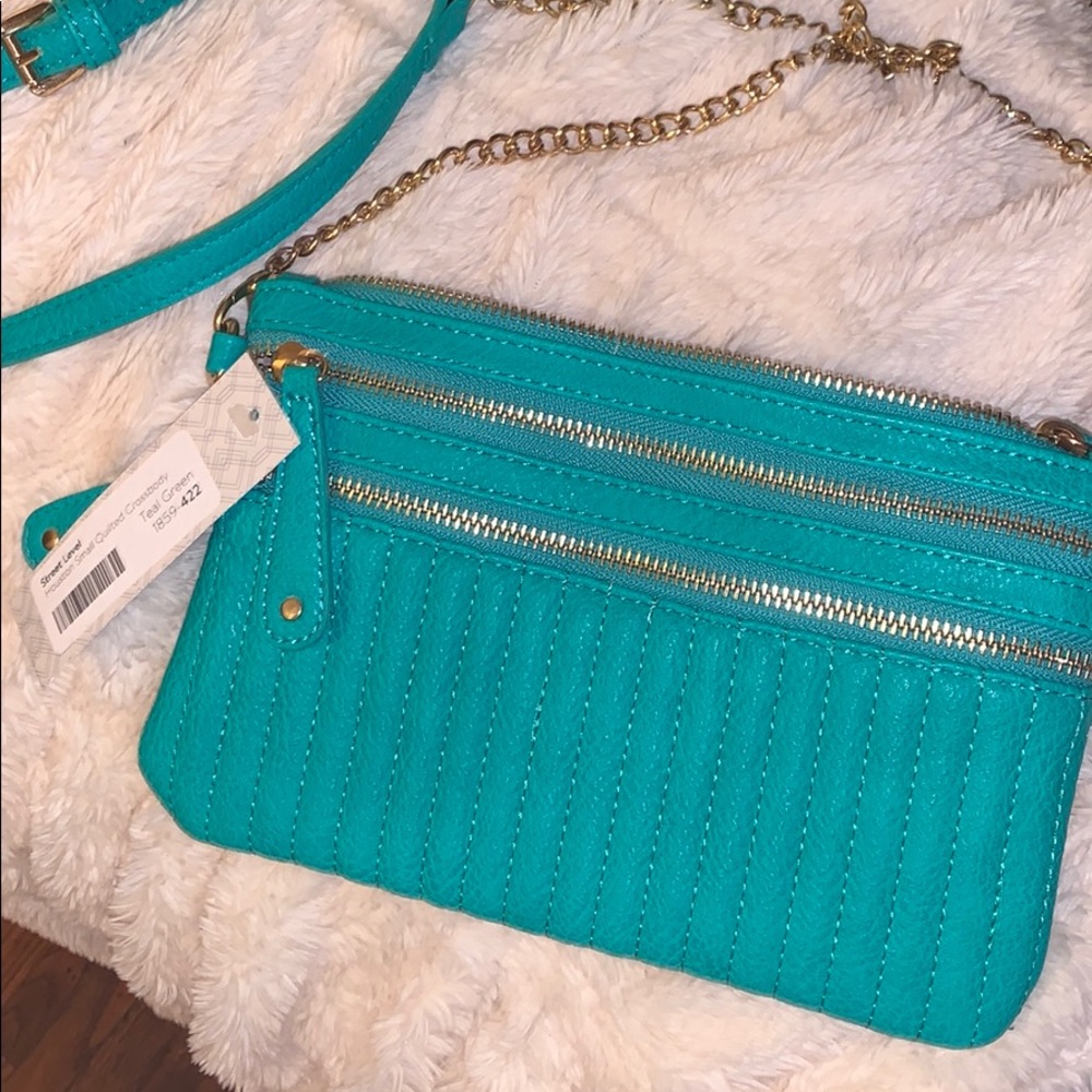 Street Level - Houston Small Quilted Crossbody